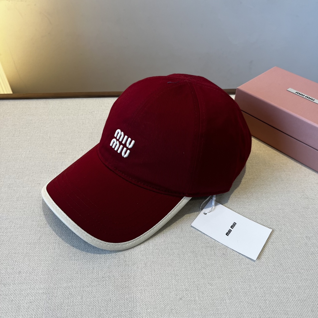 🆕

miumiu缪缪新款鸭舌帽，25年专柜新款，头围57cm