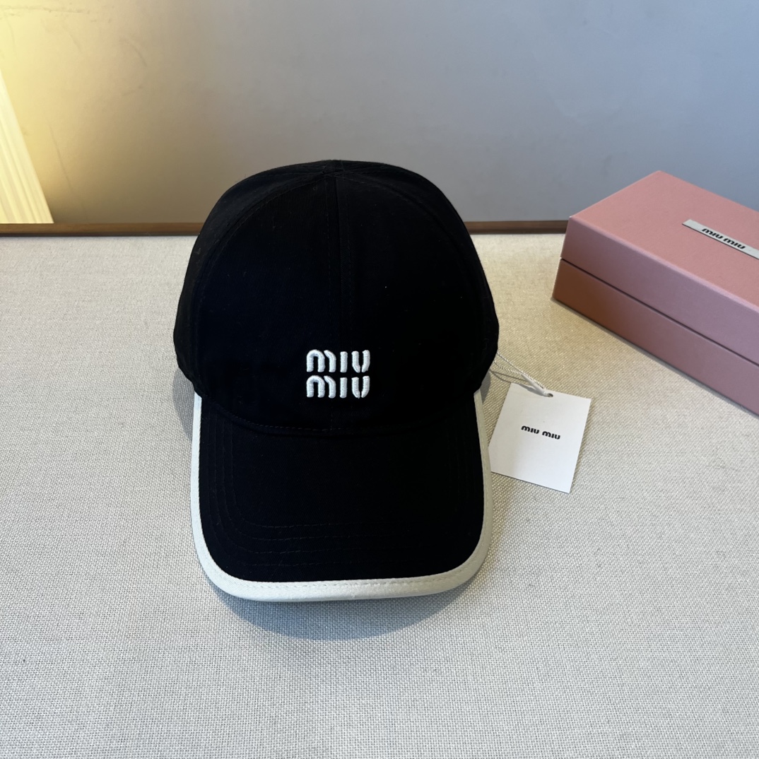 🆕

miumiu缪缪新款鸭舌帽，25年专柜新款，头围57cm