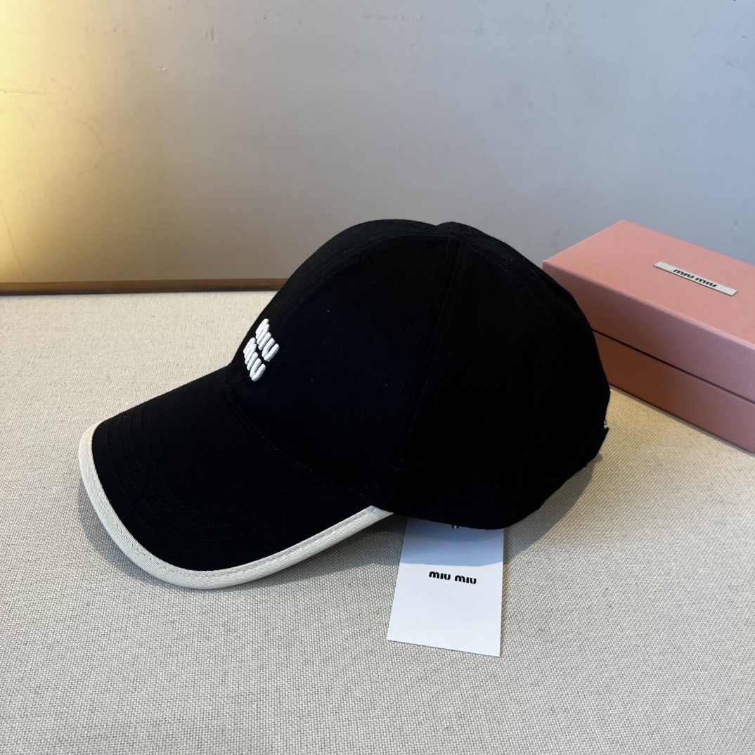 🆕

miumiu缪缪新款鸭舌帽，25年专柜新款，头围57cm