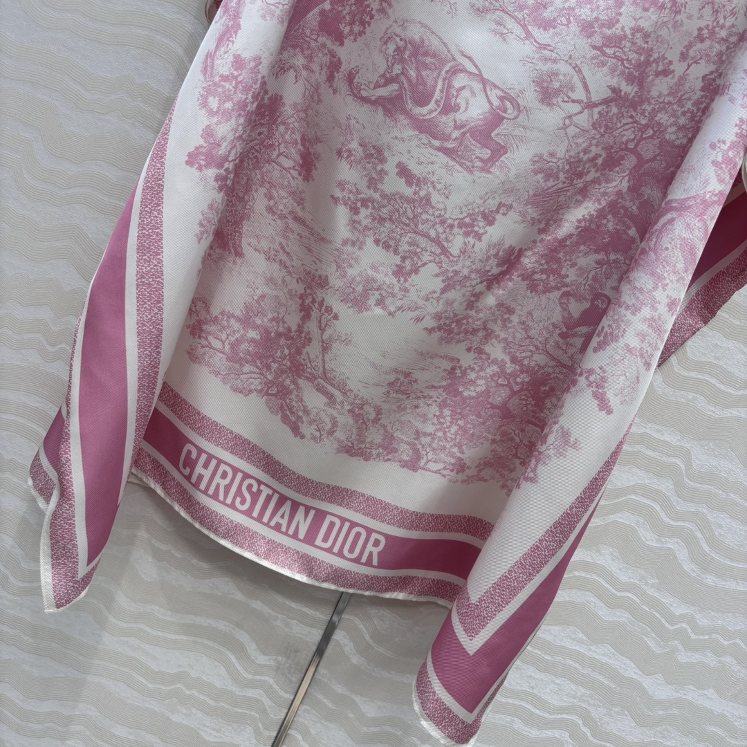Christian Dior Pink Silk Twill Cape Top Riviera Animal Print 6 i1756056336 4578 4