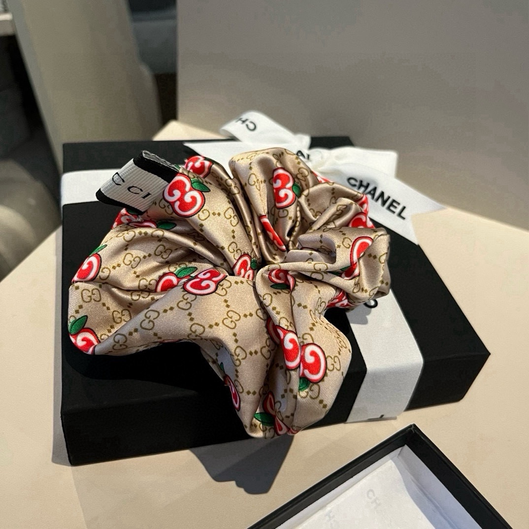 🆕

Gucci古奇发圈