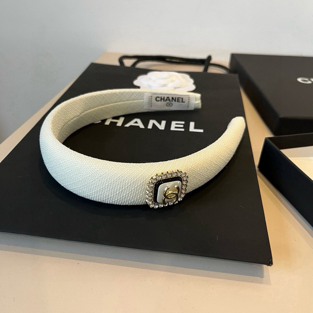 🆕

Chanel香奈儿发箍