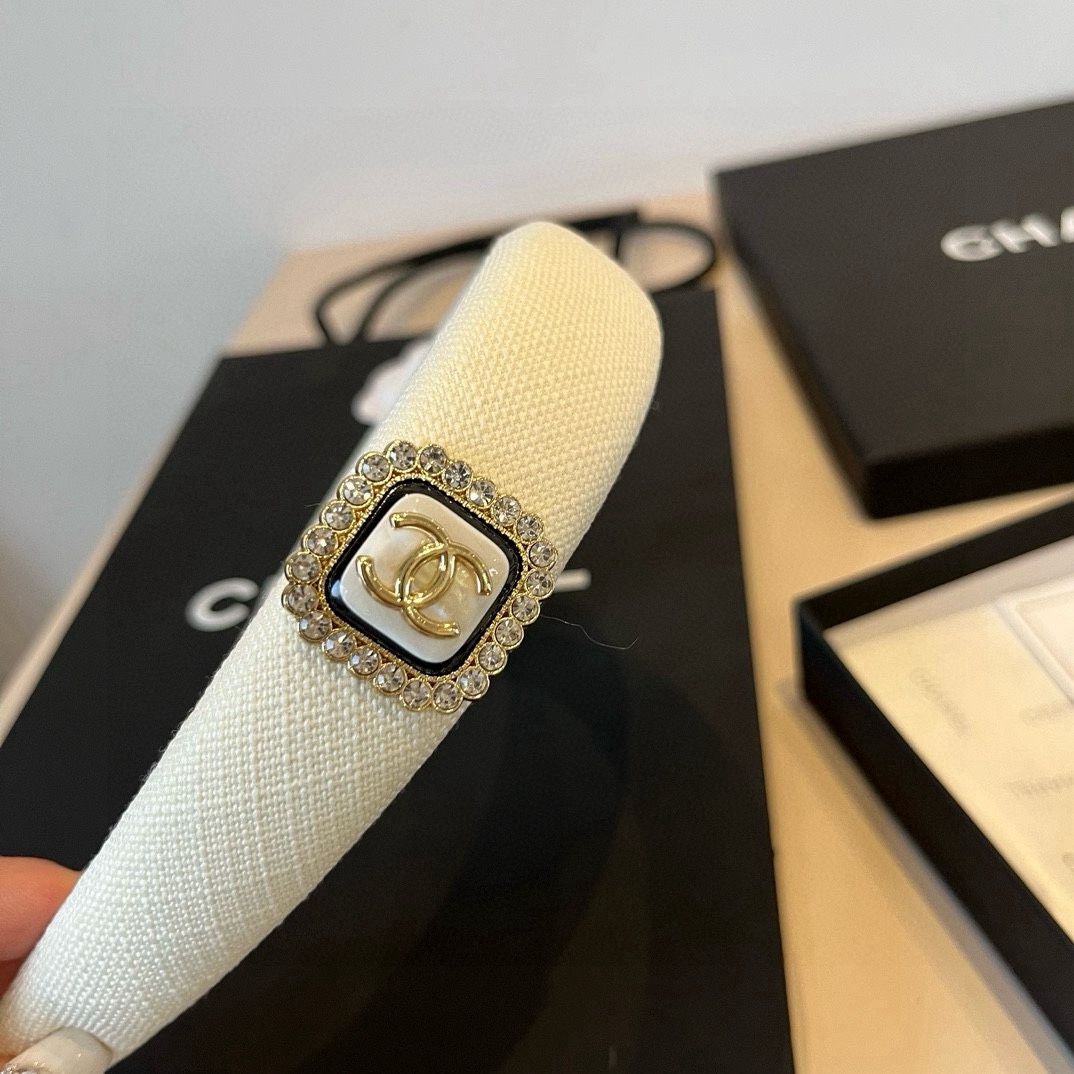 🆕

Chanel香奈儿发箍