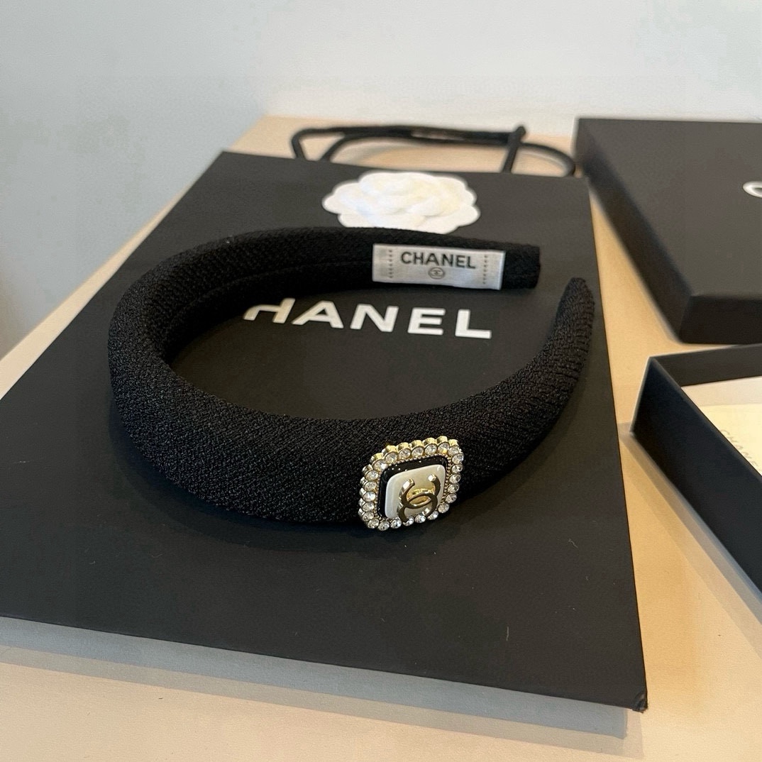 🆕

Chanel香奈儿发箍
