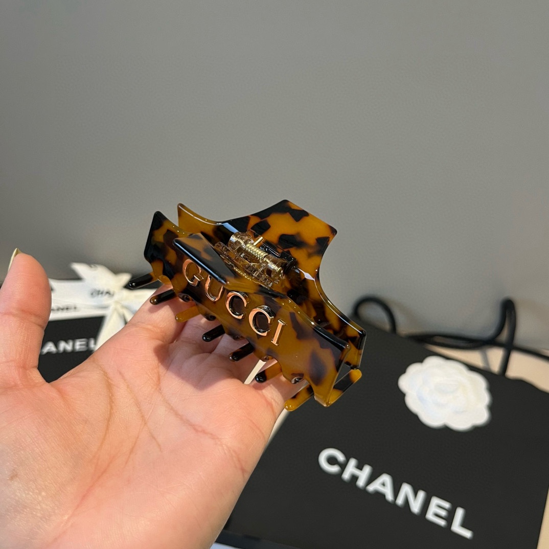 🆕

Gucci古奇新款发夹