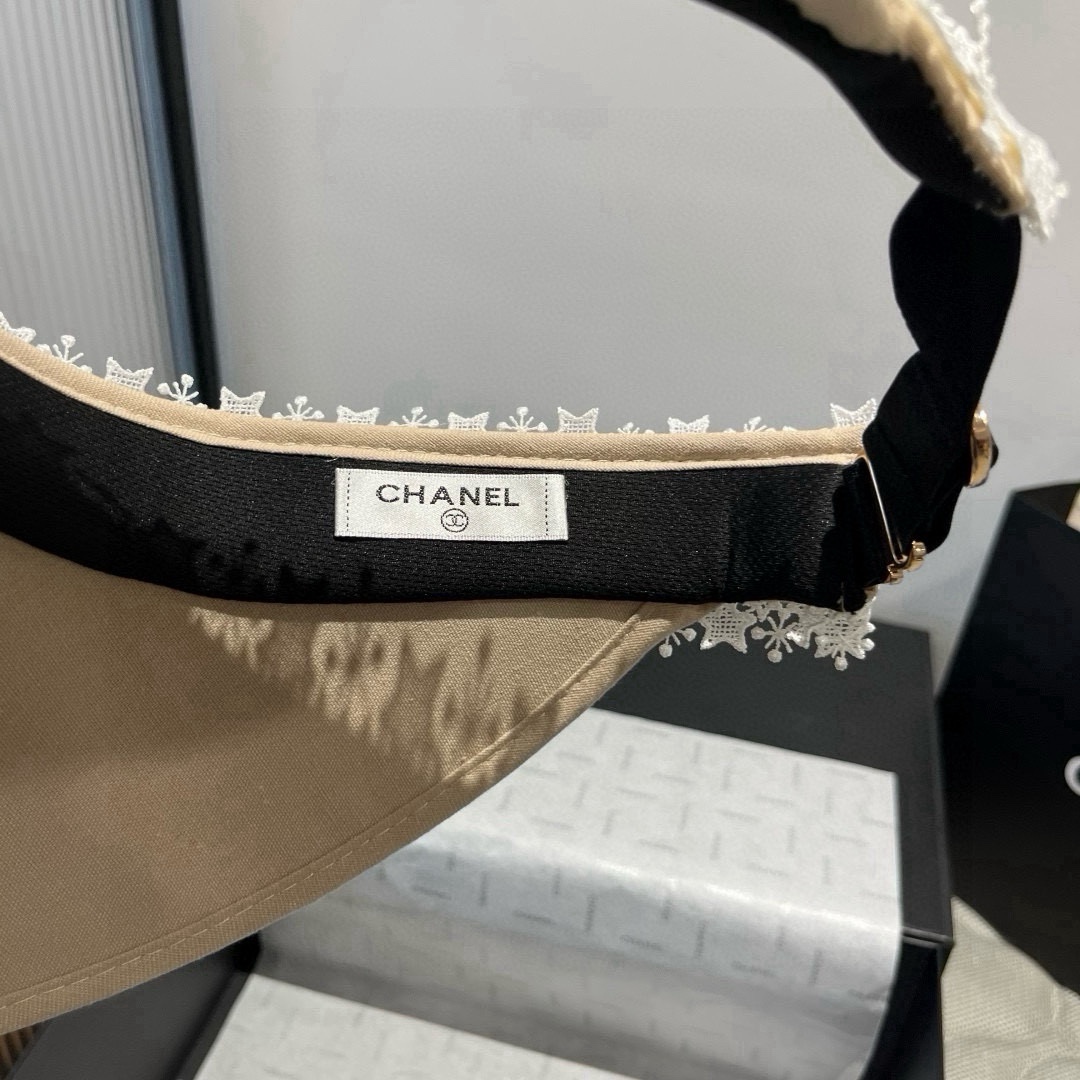 🆕

Chanel香奈儿空顶遮阳帽