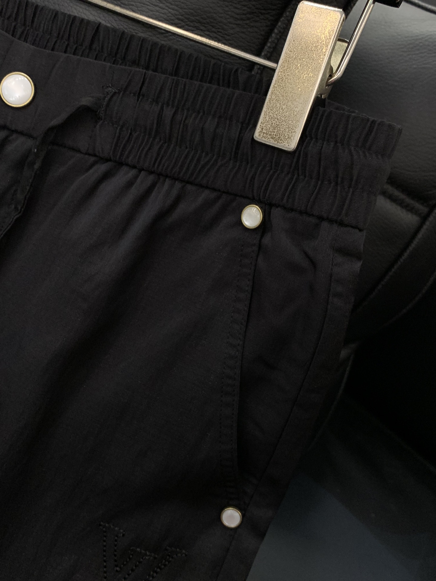 裤子，LouisVuitton 路易威登，2025秋季最新款，专柜同步有售，原单狠货，时尚休闲连帽套装，