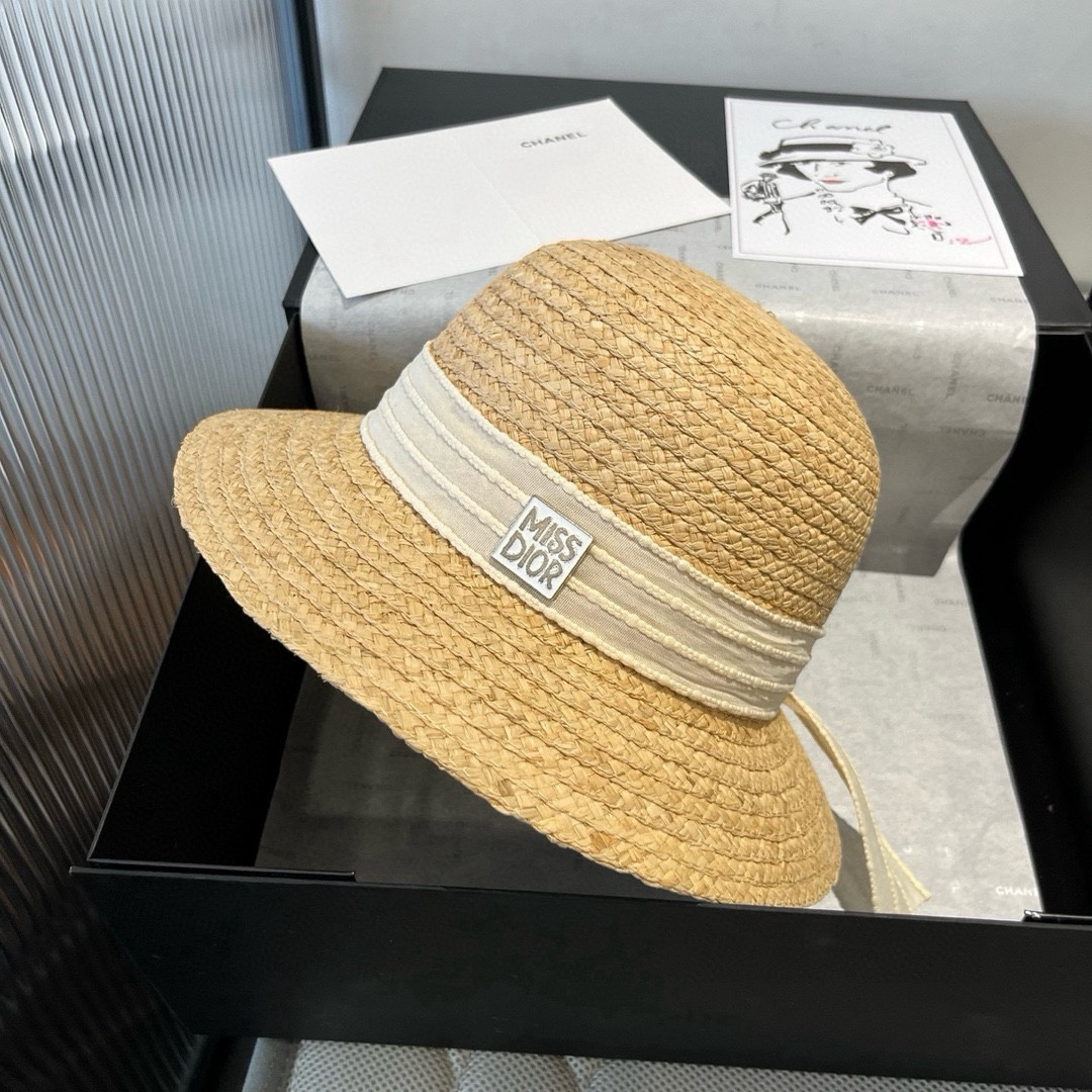 🆕
Dior冬奥2025夏款礼帽，草帽，小清新 头围57cm