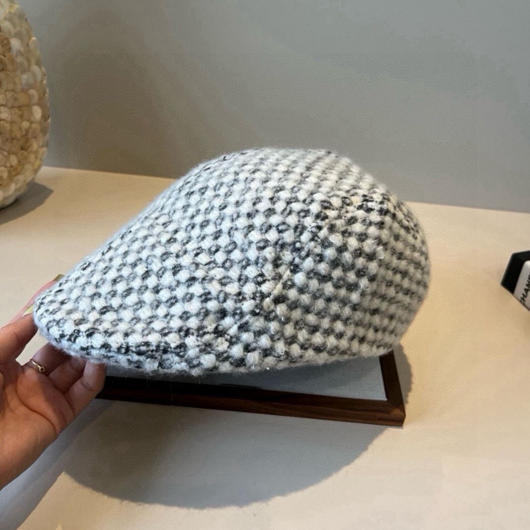 🆕

Lv路易威登羊毛前进鸭舌帽，男女通用，