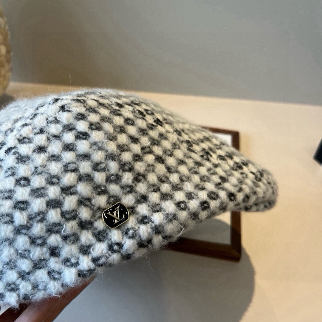 🆕

Lv路易威登羊毛前进鸭舌帽，男女通用，