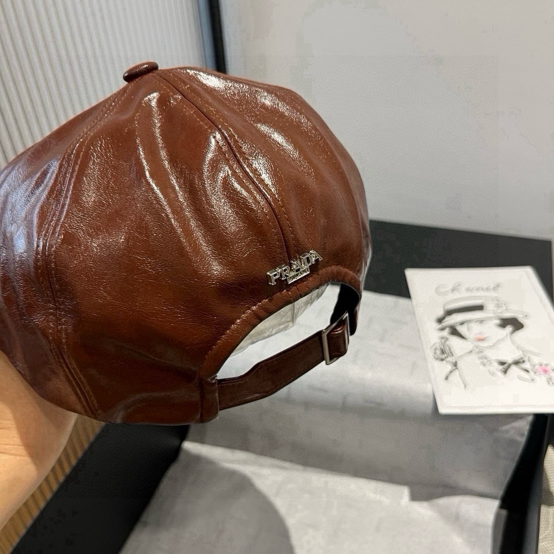🆕

普拉达新款前进帽，高端定，头围57cm
