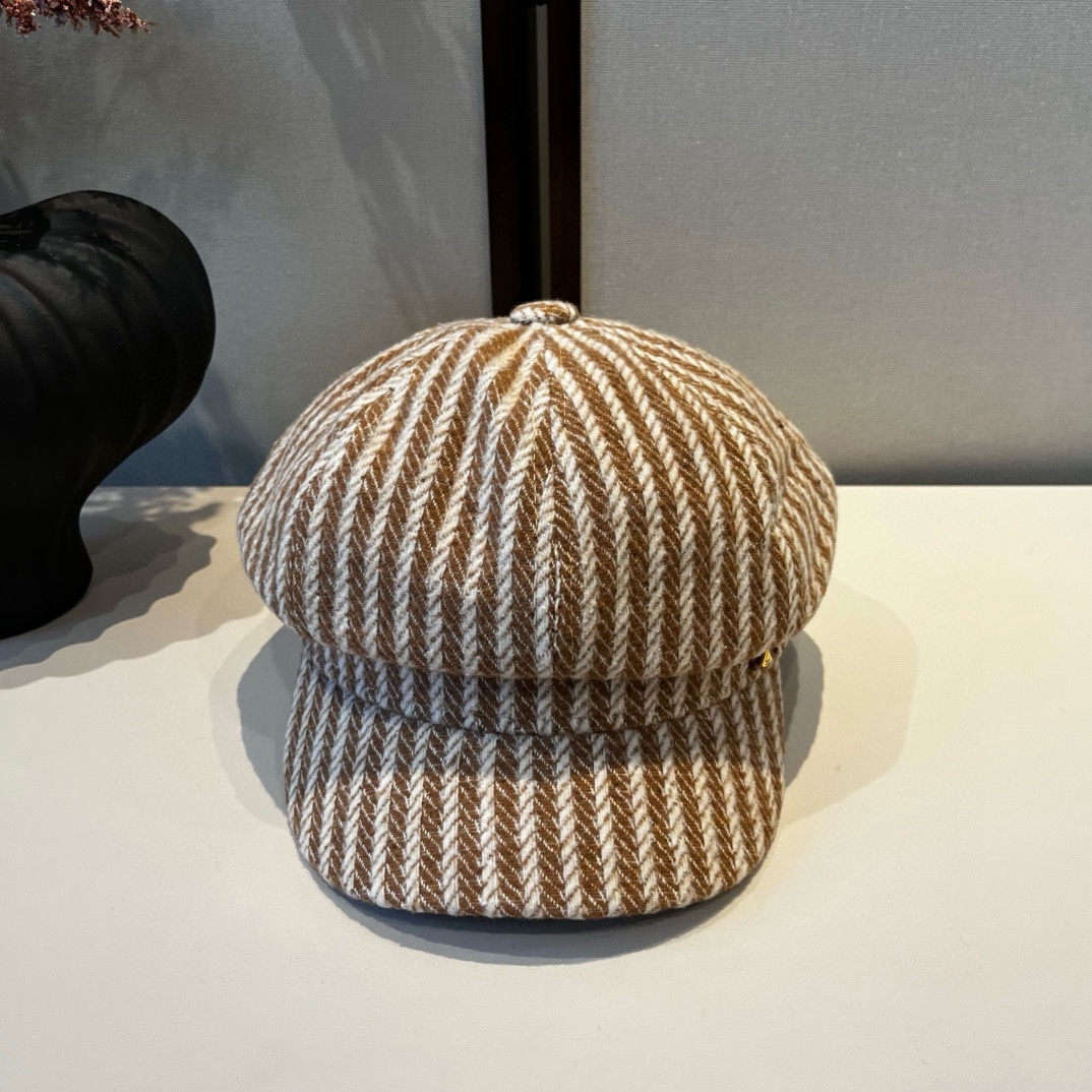 🆕

Celine赛琳新款鸭舌画家帽，男女通用，