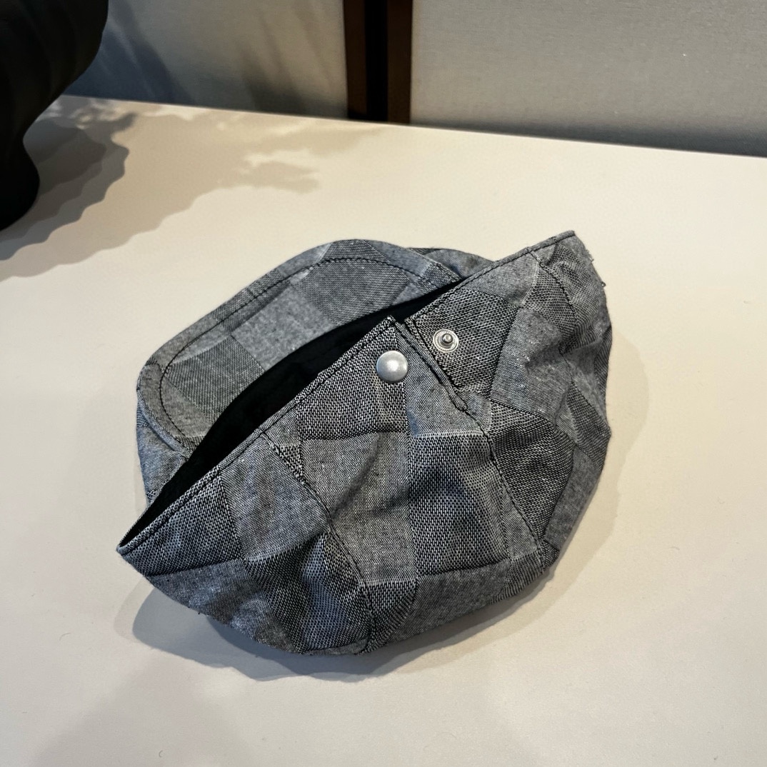 🆕

Lv路易斯新款鸭舌前进帽，头围58cm