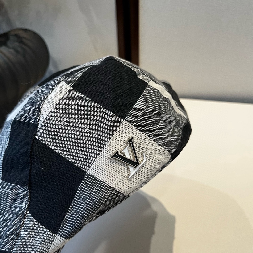 🆕

Lv路易斯新款鸭舌前进帽，头围58cm