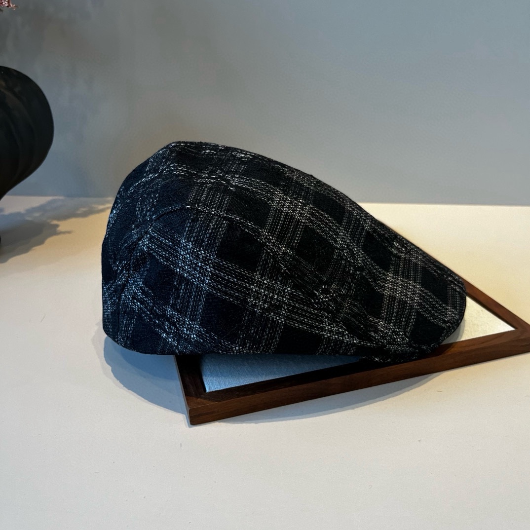 🆕

Dior迪奥新款鸭舌前进帽，头围58cm