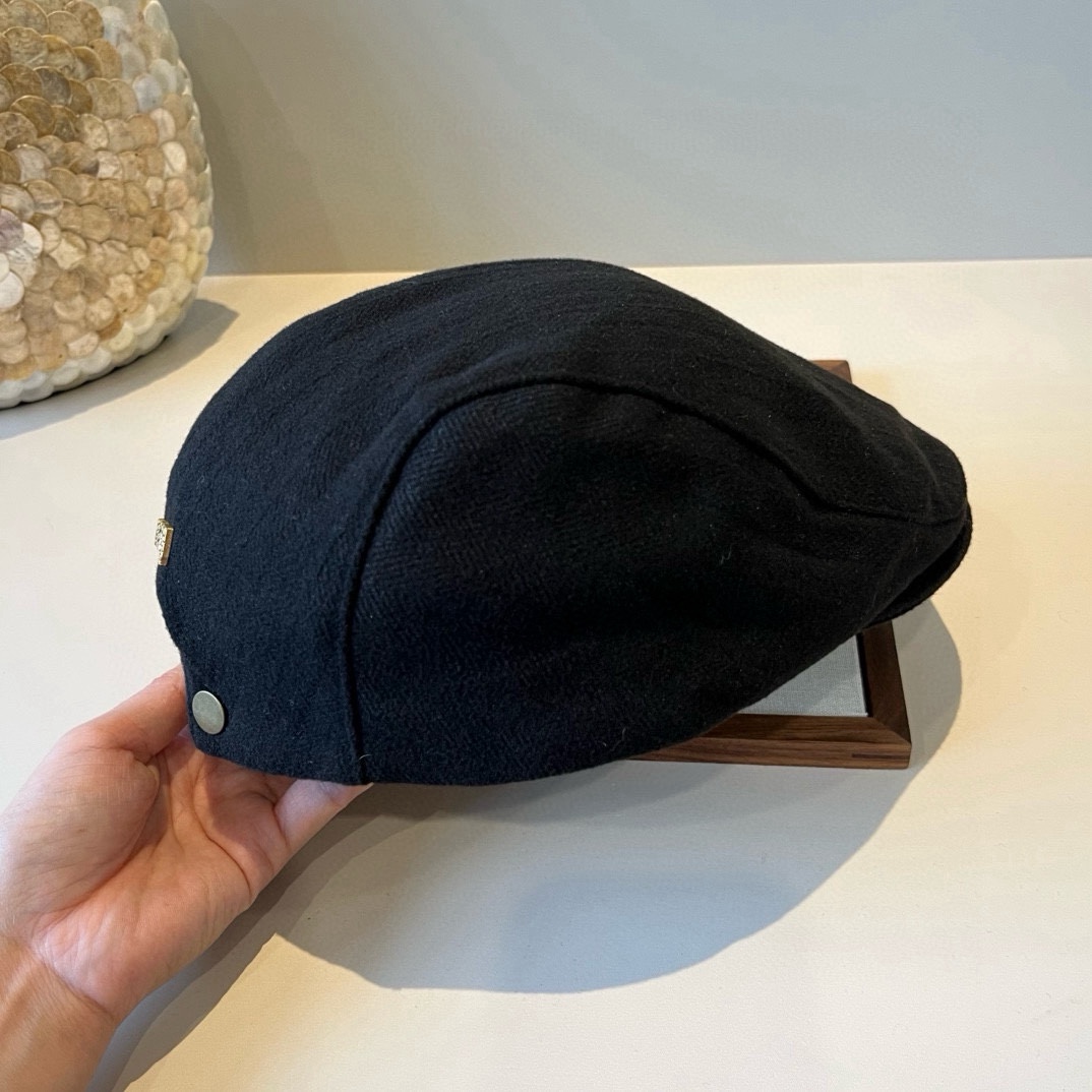 🆕
亚历山大王前进鸭舌帽，棉麻面料，轻盈百搭