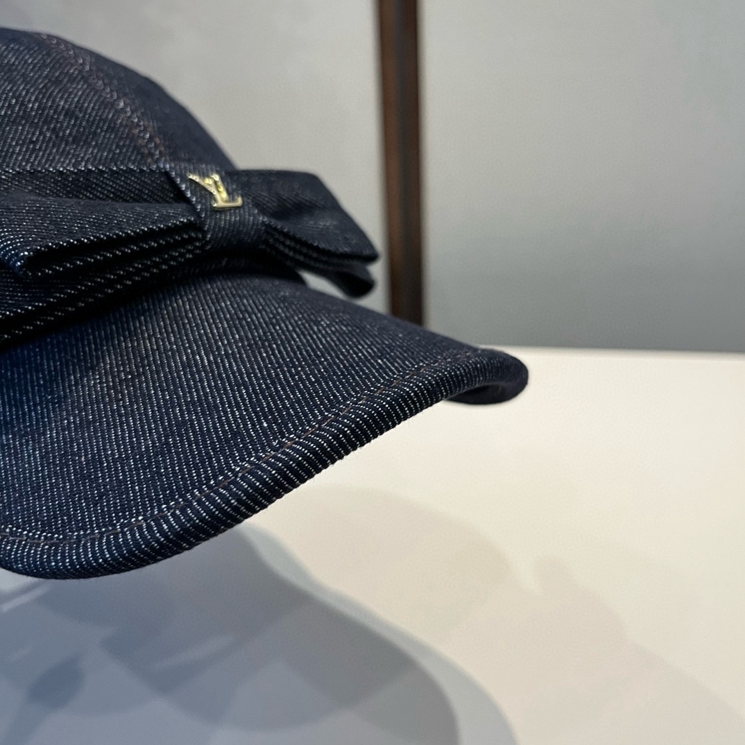 🆕

Lv路易斯鸭舌帽，高级定制，头围57cm