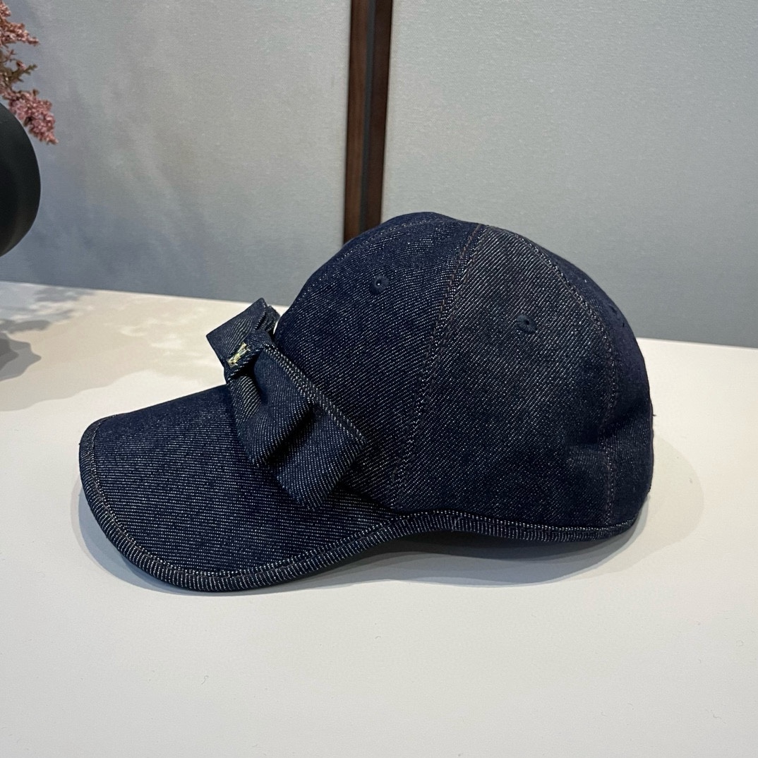 🆕

Lv路易斯鸭舌帽，高级定制，头围57cm