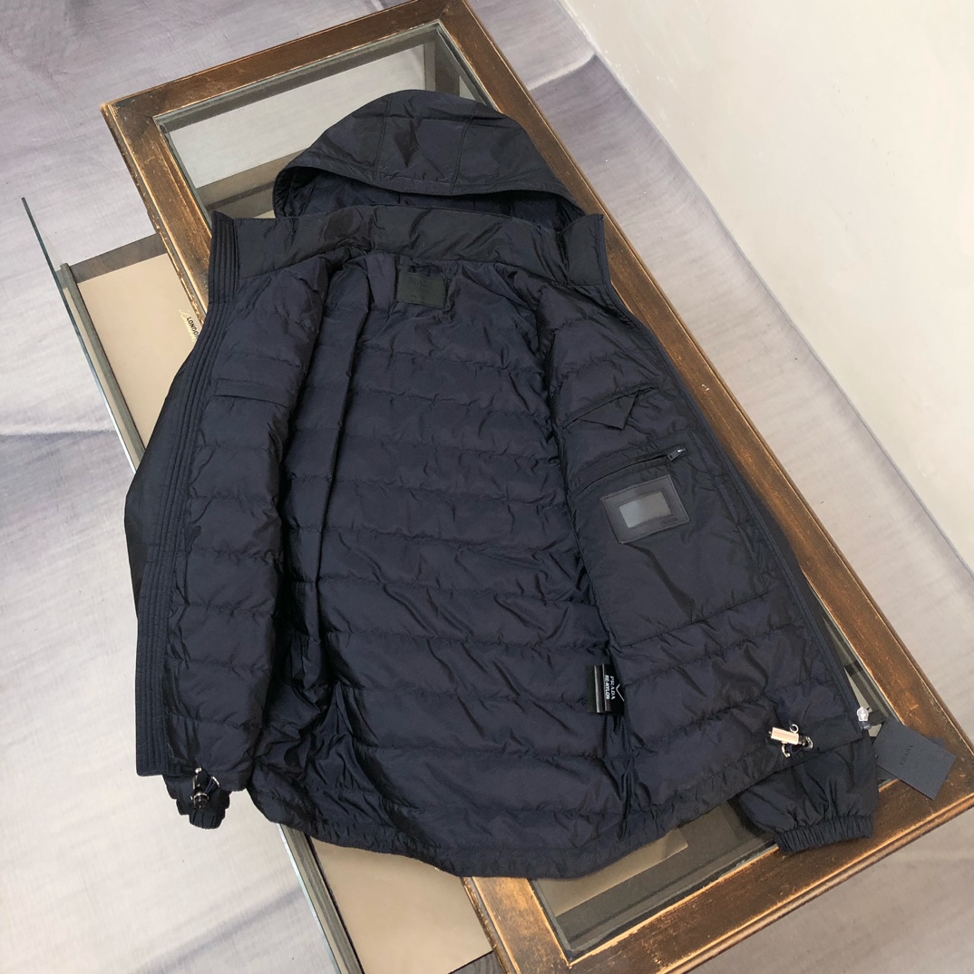 Пуховик Prada 25 re-nylon 95 — photo 7