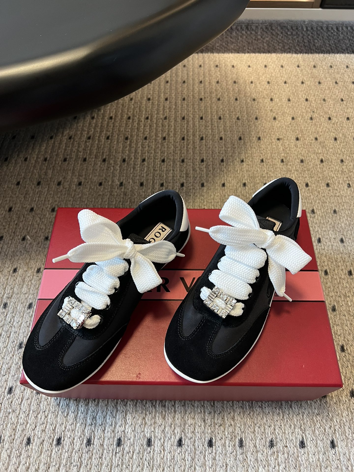 Roger Vivie* 25ss 新款德训休闲鞋 注重舒适度的宝子一定要留这款！莞产版本，原版开发，版