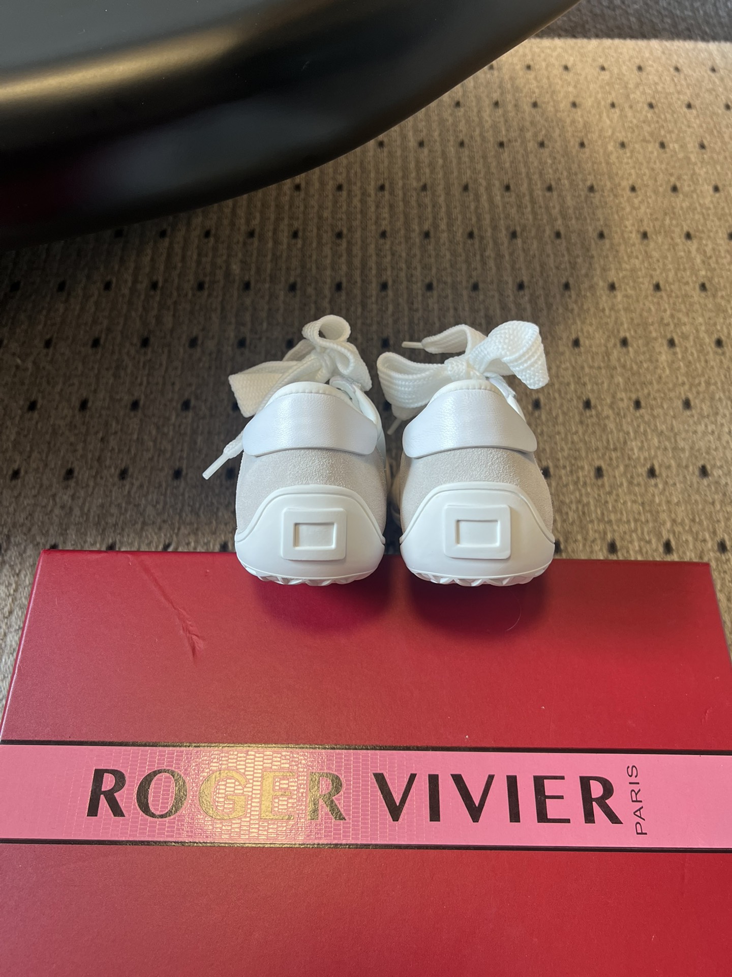 Roger Vivie* 25ss 新款德训休闲鞋 注重舒适度的宝子一定要留这款！莞产版本，原版开发，版