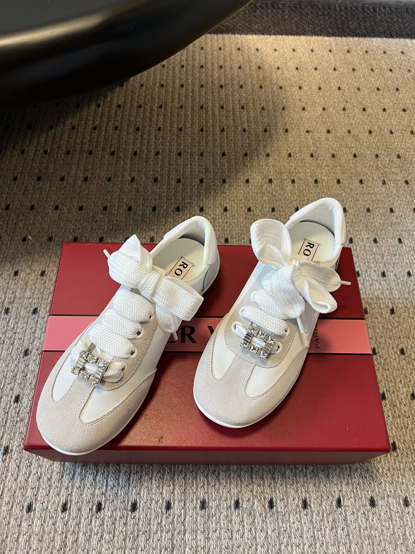 Roger Vivie* 25ss 新款德训休闲鞋 注重舒适度的宝子一定要留这款！莞产版本，原版开发，版