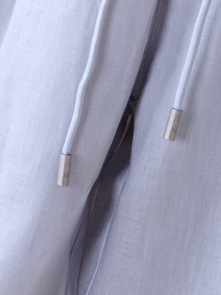Loro Piana 诺悠翩雅lP🆕 【经典隽永｜雨露麻老钱风短裤】甄选北欧雨露麻原纱织造，经自然沤制呈