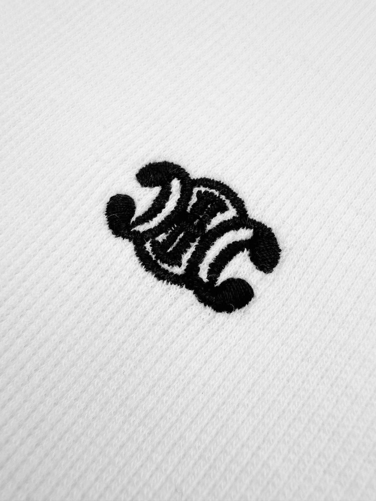 Celinee Women's White Long Sleeve T-Shirt with Embroidered Logo - Elegant and Soft 4 i1756140571 9752 4