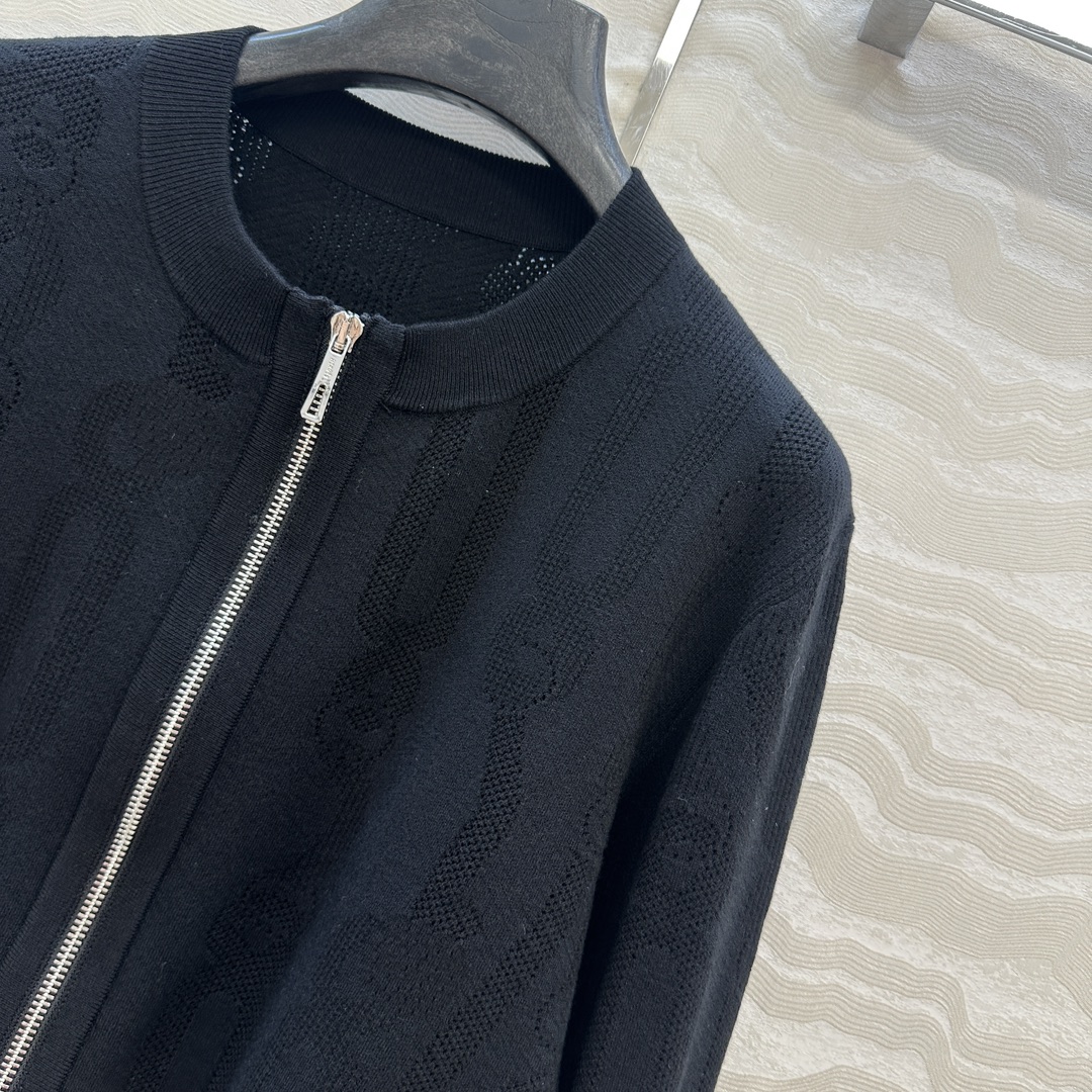 独家首发❤️原单品质，H高智感穿搭，Palefroi Remix图案定位提花针织小外套！瑞士机双织工艺，