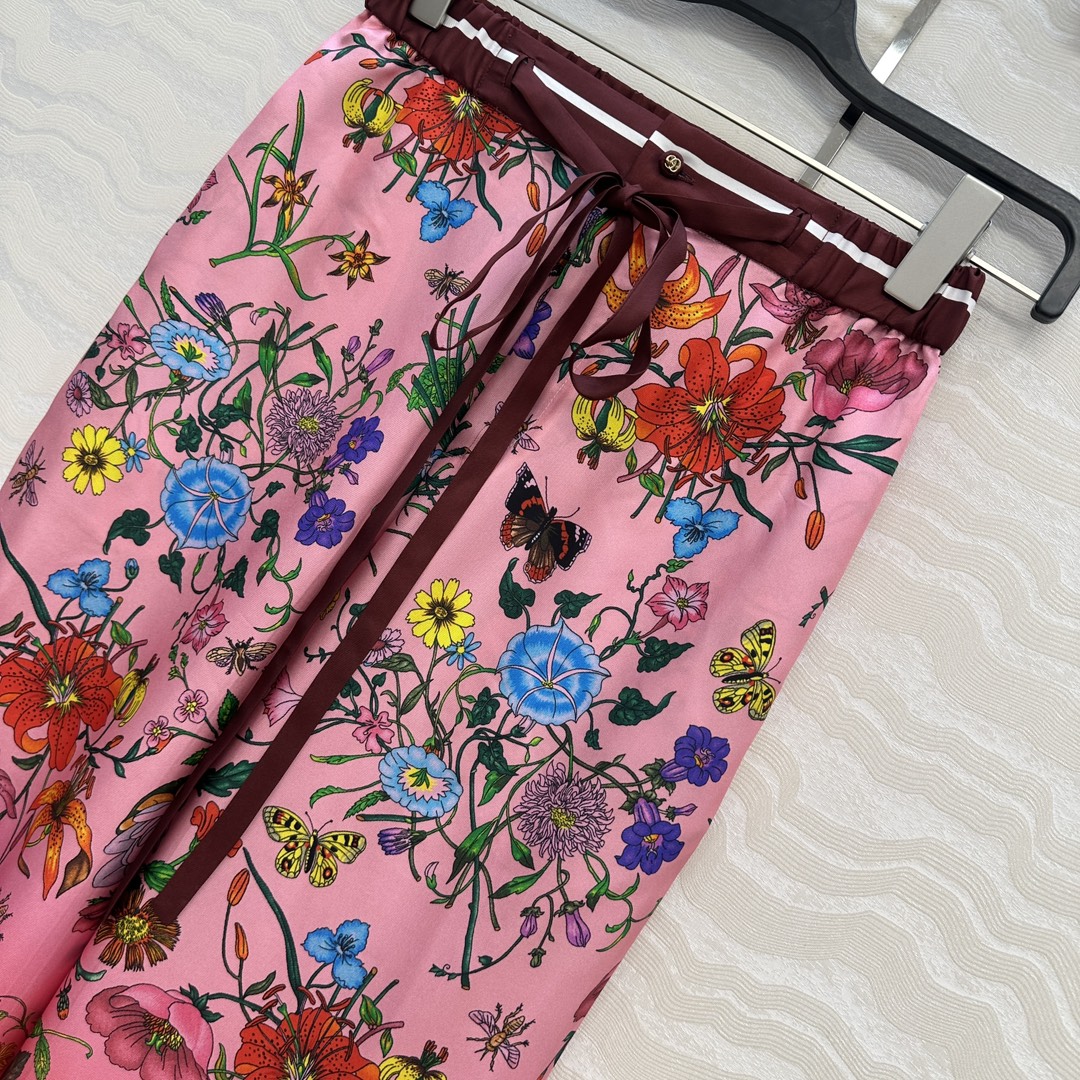 独家首发❤️原单品质💕GG浪漫度假印花真丝直筒裤！全定位对花工艺，100%真丝斜纹绸质感超赞！系带松紧腰