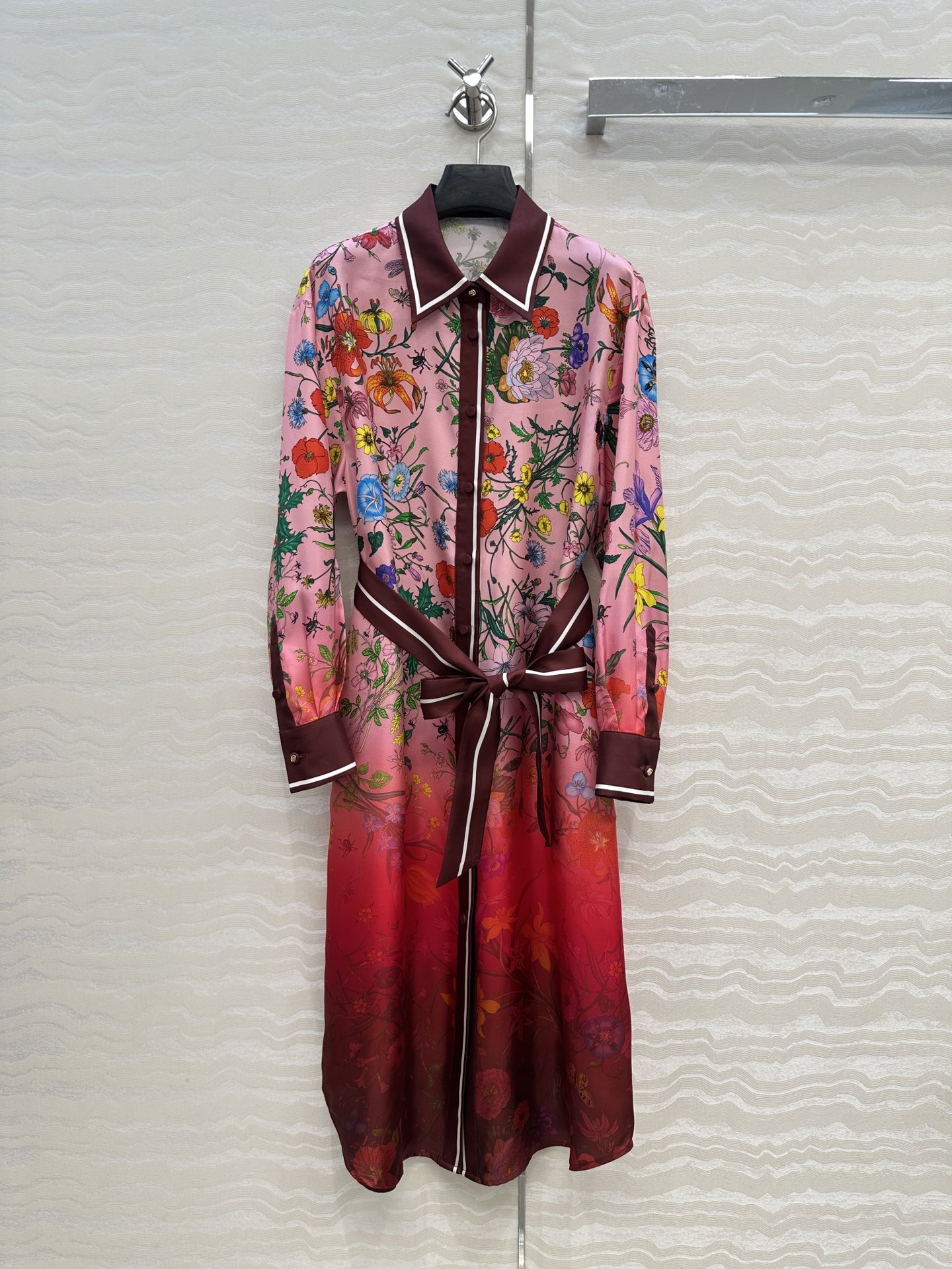 Gucci Floral Print Silk Dress, Shirt Collar, Tie Waist, Elegant & Stylish 17 i1756146314 9243 0