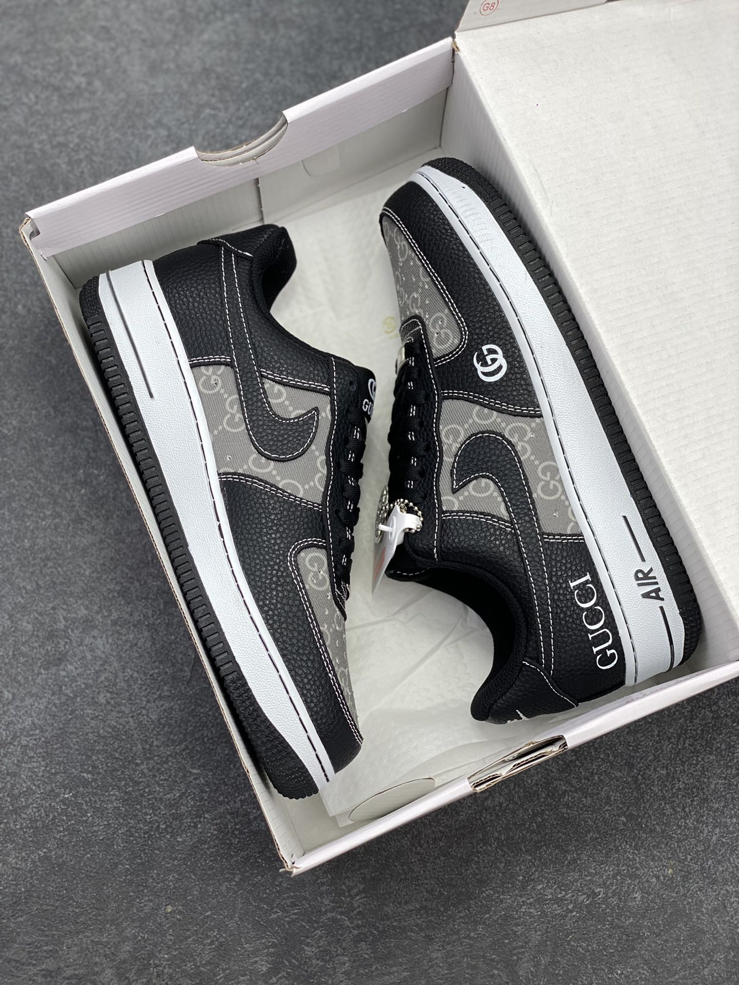 图片[9]-NIke Air Force 1 \’07 Low “古驰联名——荔纹印花”空军一号 低帮 运动鞋 休闲鞋 折边针车 工艺难度大 原楦头原纸板 原装鞋盒 定制五金配件 内置全掌气垫 原厂鞋底 货号：AH8462-002 尺码：36 36.5 37.5 38 38.5 39 40 40.5 41 42 42.5 43 44 44.5 45-选品中心