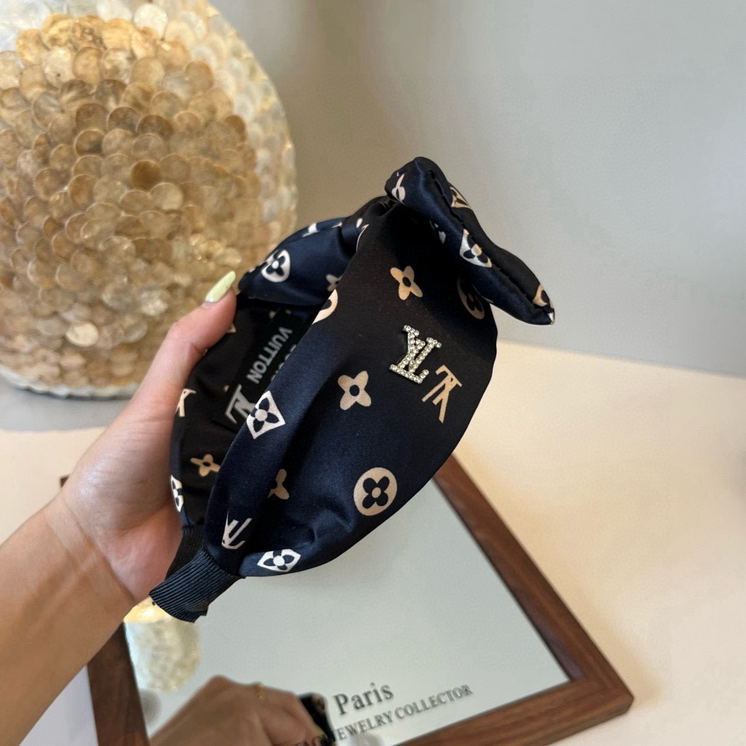 🆕

Lv路易威登新款发箍