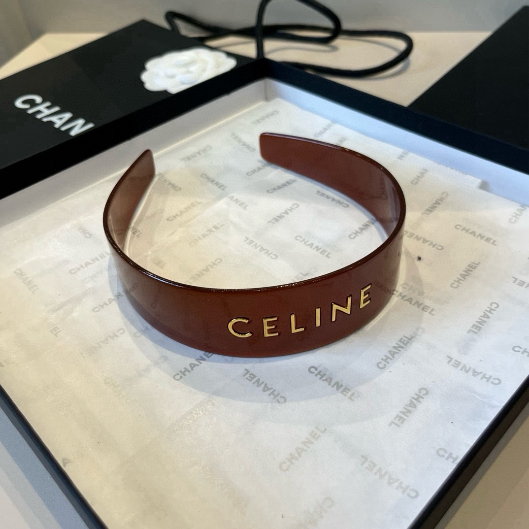 🆕

Celine赛琳新款发箍