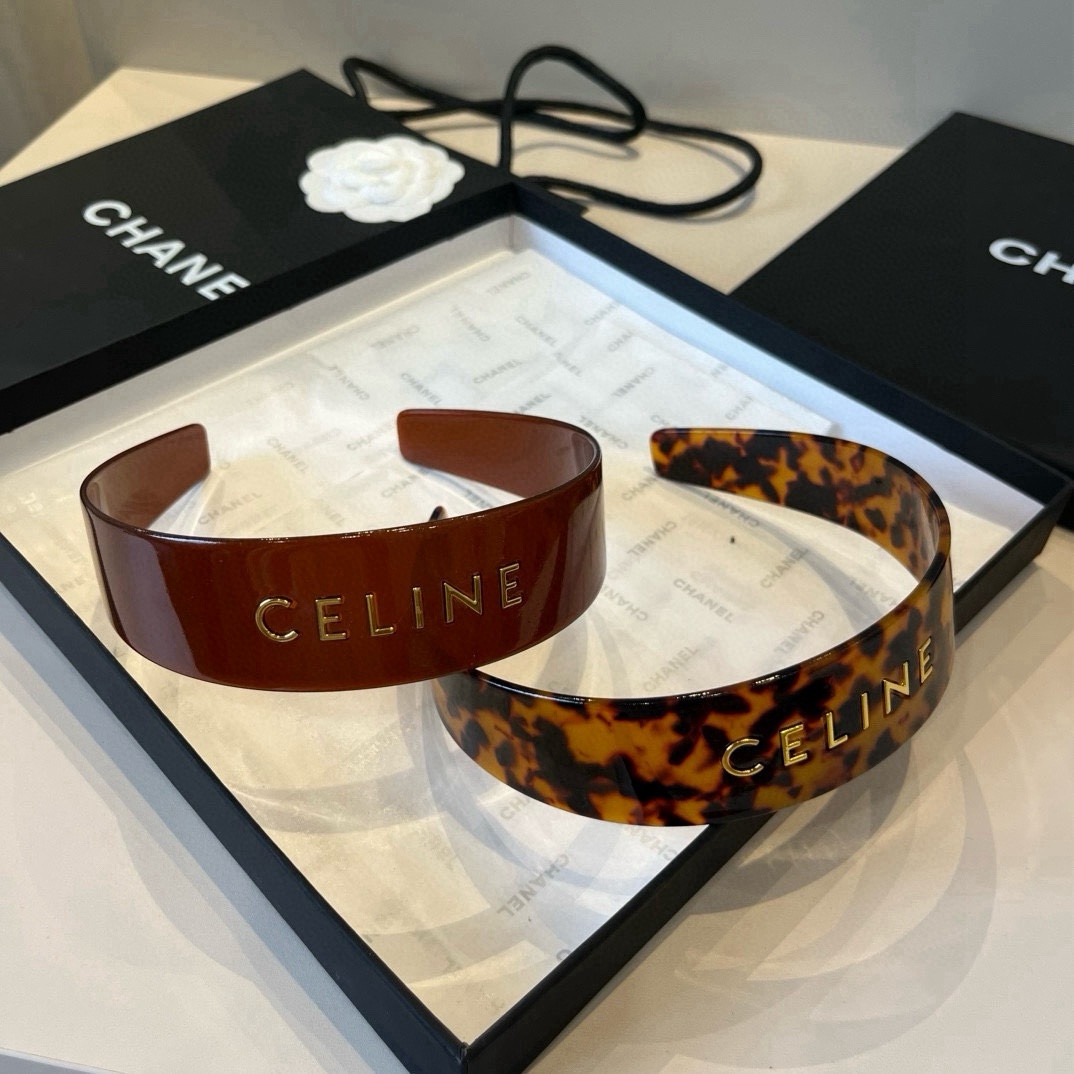 🆕

Celine赛琳新款发箍