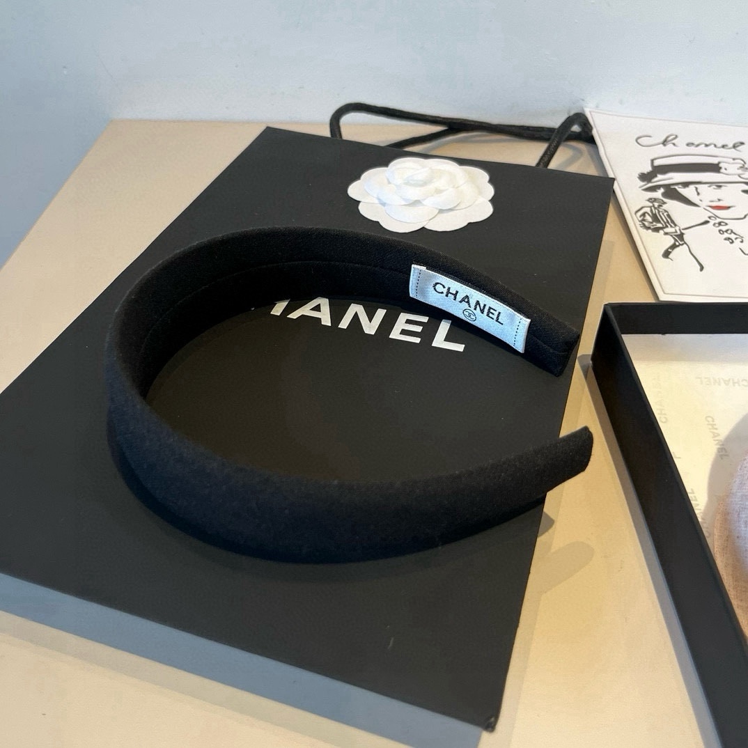 🆕

Chanel香奈儿原单头箍，小清新名媛必备