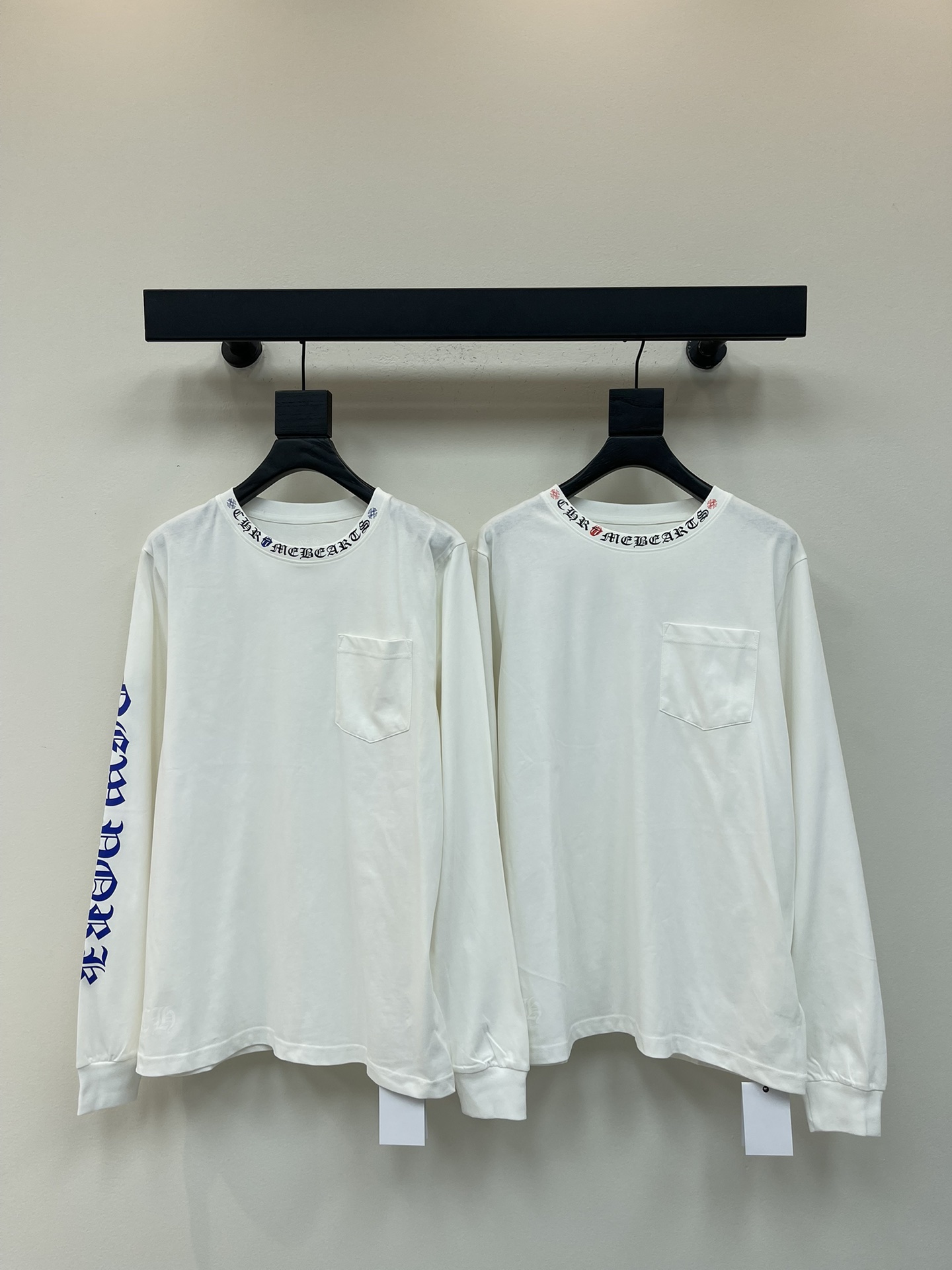 NO:476961,Chrome heart* Croxin Sanskrit printed long-sleeved T. Neck cuffs with high gram heavy threads, fixed woven and dyed double yarn pure cotton fabric, super conspicuous, beautiful and super atmospheric, the same style for men and women! The overall upper body shows fashion and personality, and it is even more popular for couples to wear together!! The same style for men and women!  S-XL, chrome hearts, chrome hearts, tees, t-shirt, alexander wang19860909Chrome heart*克罗心梵文印花长袖T.领口袖口高克重螺纹,定织定染双纱纯棉面料,超级显眼超级好看超级大气,男女同款!整体上身特彰显时尚和个性,情侣一起穿更是炸街王牌推荐t恤!!男女同款！S-XL,,chrome hearts,chrome hearts,tees，t-shirt,alexander wang,Women's clothing