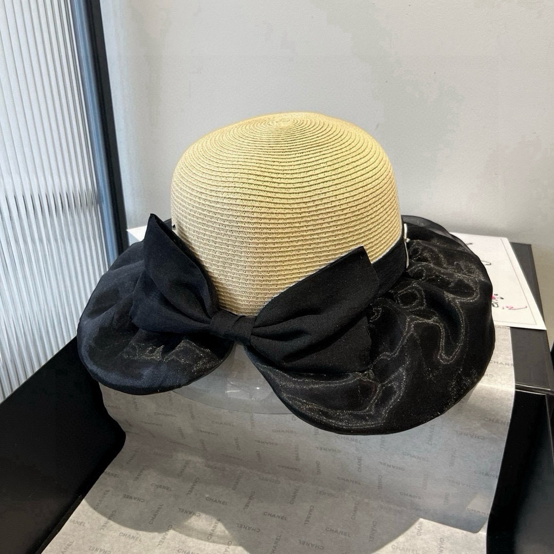 🆕

miumiu缪缪新款灯笼帽，遮阳草帽，防紫外线帽檐，头围57cm