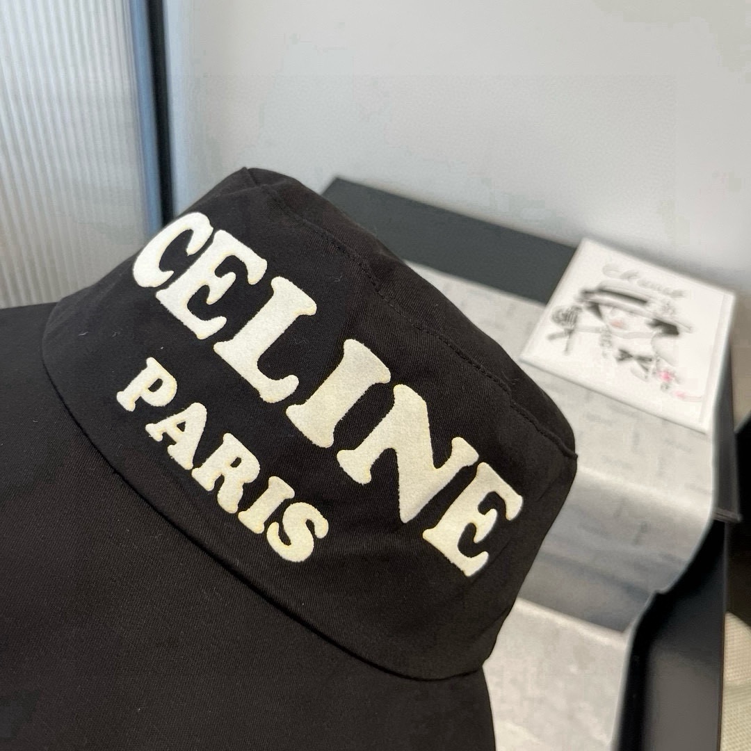 🆕

Celine赛琳新款渔夫帽，头围57cm