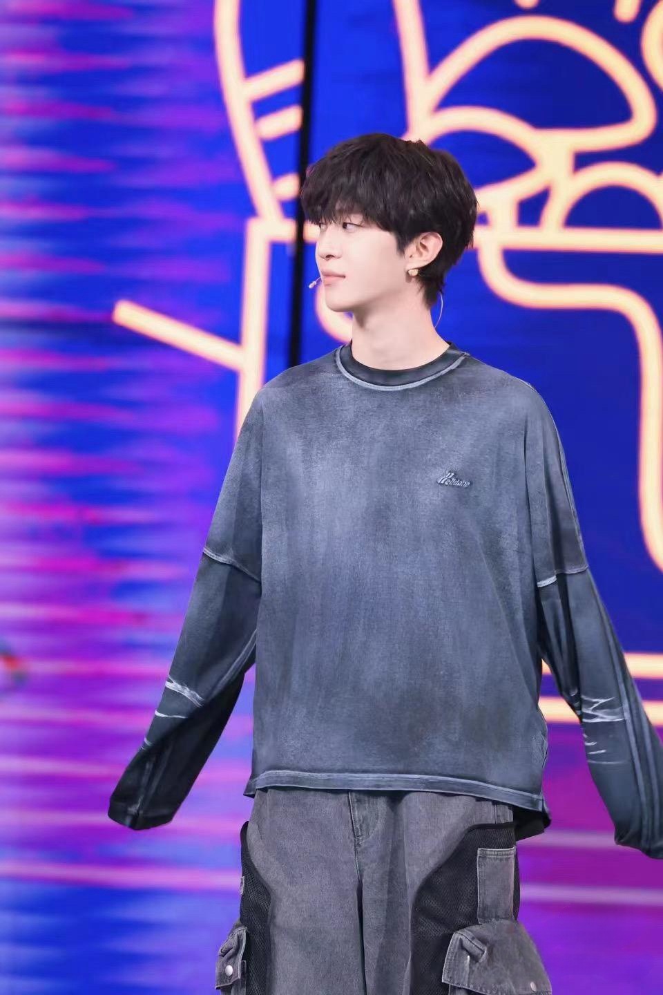 _d1V9sfhW-vB98Xj9aB3wPXmdhq27W7HCHAH-3ug