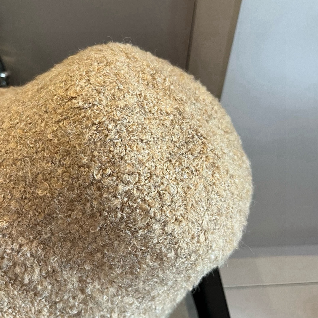 🆕

Burberry巴宝莉新款羊毛盆帽，手抓渔夫帽，头围57cm