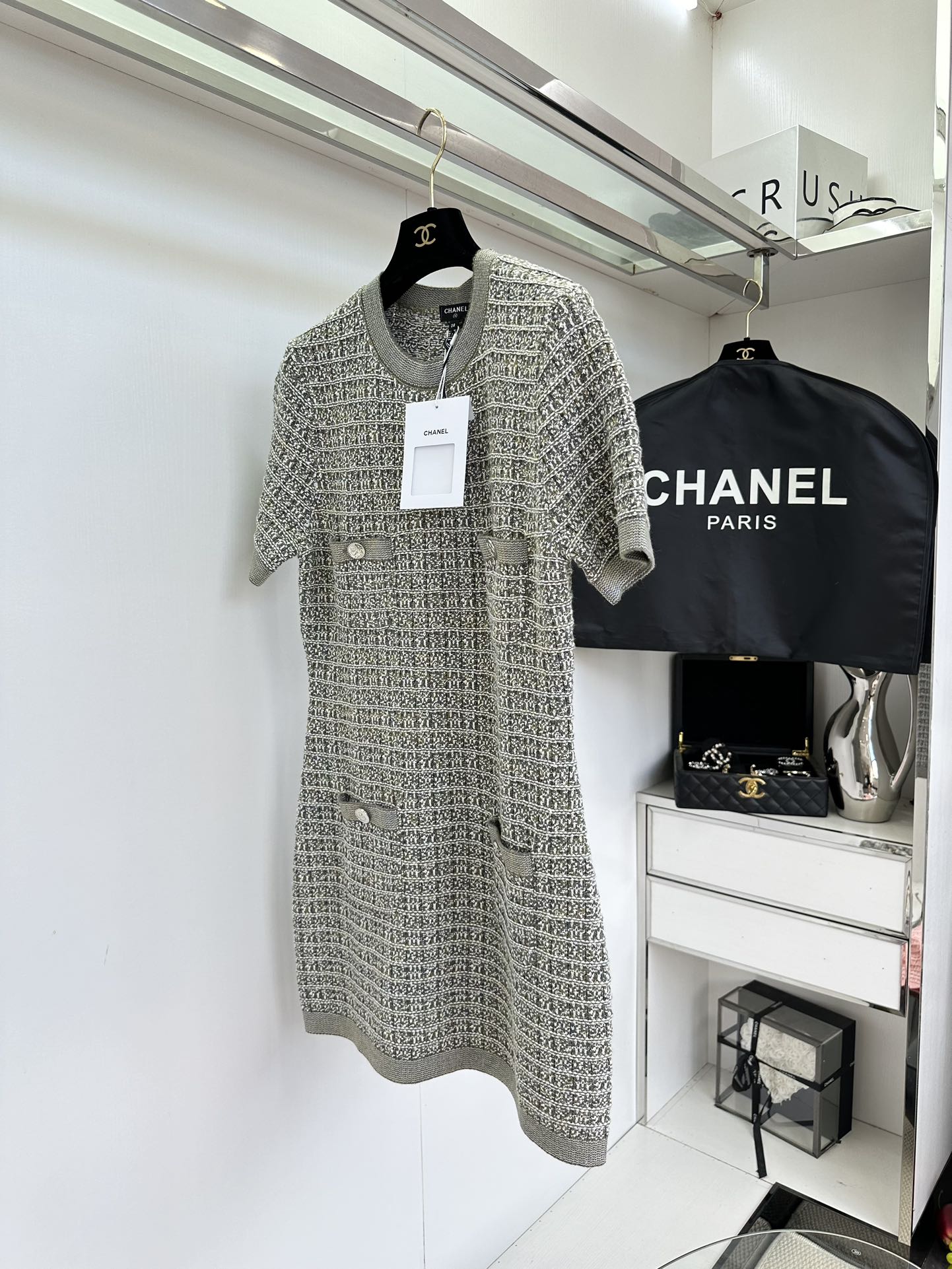 Elegant Floral Yarn Knitted Round Neck Dress - Chic & Comfortable 6 i1756214891 5405 4