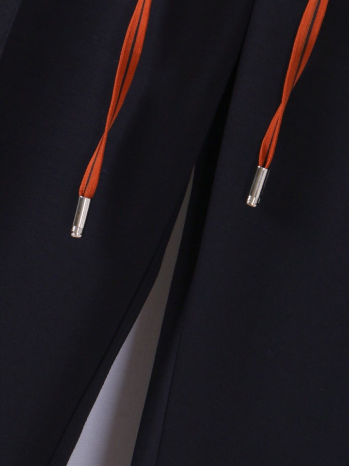 Ermenegildo Zegna 杰尼亚空气层质感长裤休闲裤\n质感老钱男士束腰直筒休闲裤，裤腰罗纹撞