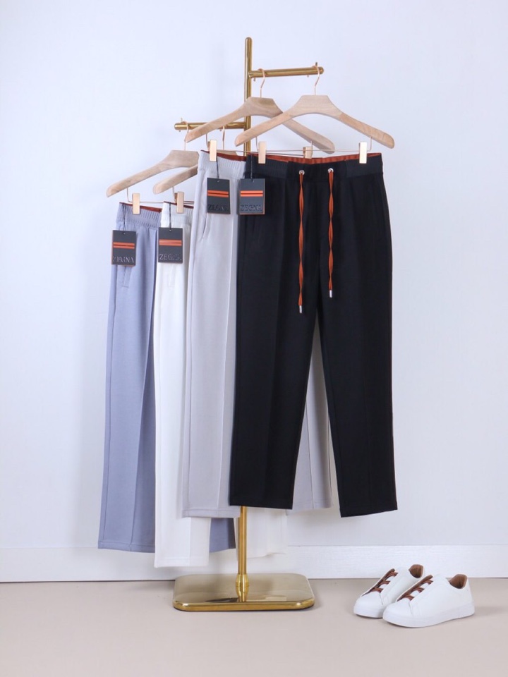 Ermenegildo Zegna 杰尼亚空气层质感长裤休闲裤\n质感老钱男士束腰直筒休闲裤，裤腰罗纹撞