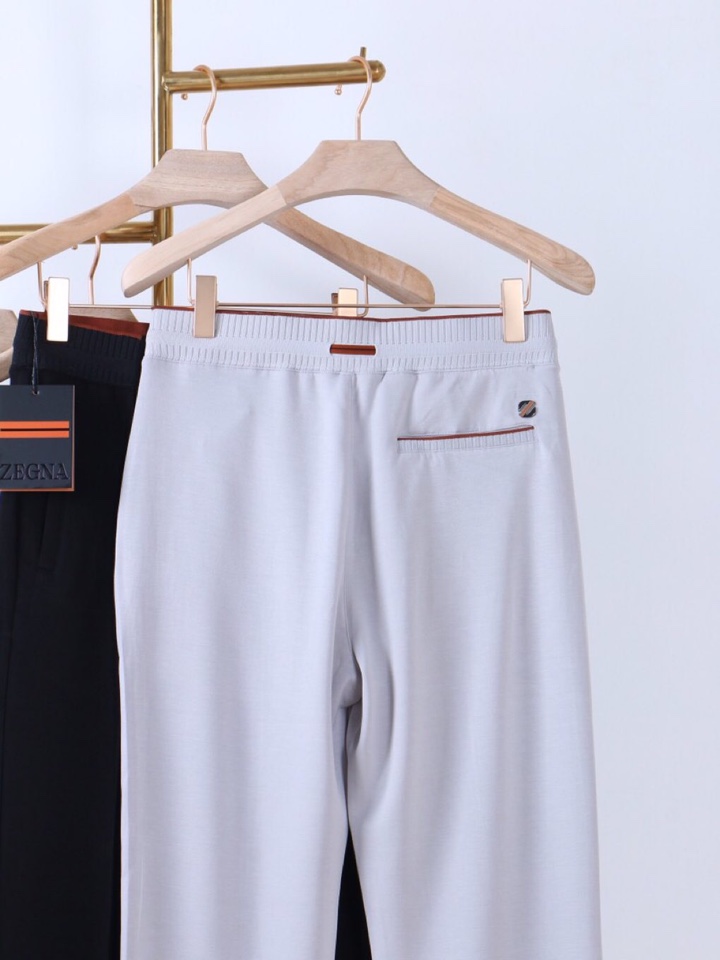 Ermenegildo Zegna 杰尼亚空气层质感长裤休闲裤\n质感老钱男士束腰直筒休闲裤，裤腰罗纹撞