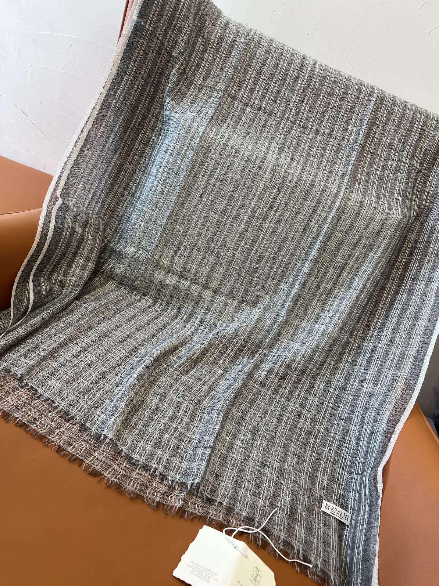 福利🉐️久违正品BRUNELLO CUCINELLI的订单，独家原单渠道，bling的BC的专属金属纱线