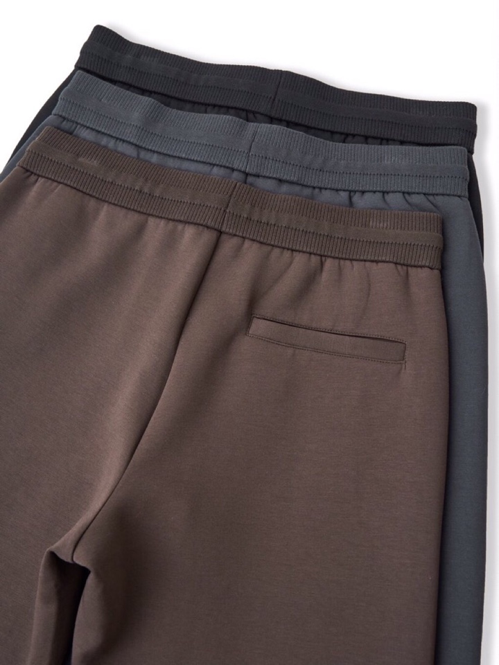 Ermenegildo Zegna 杰尼亚2025秋冬ZEGNA/静奢风格休闲裤。定织360克重超滑棉，