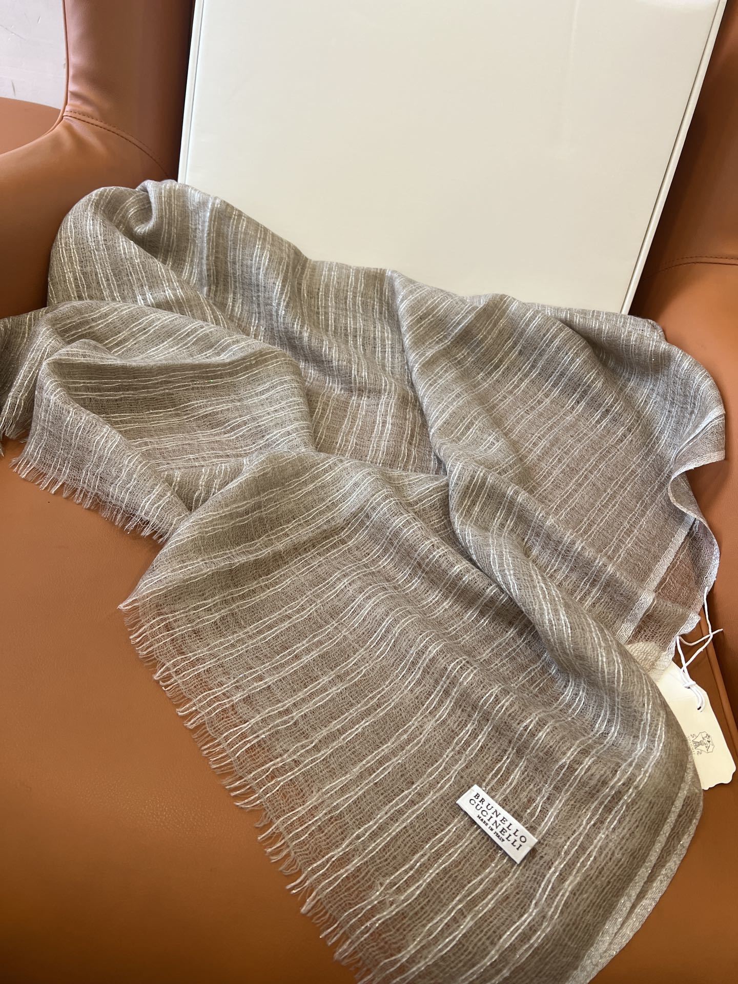 福利🉐️久违正品BRUNELLO CUCINELLI的订单,独家原单渠道,bling的BC的专属金属纱线