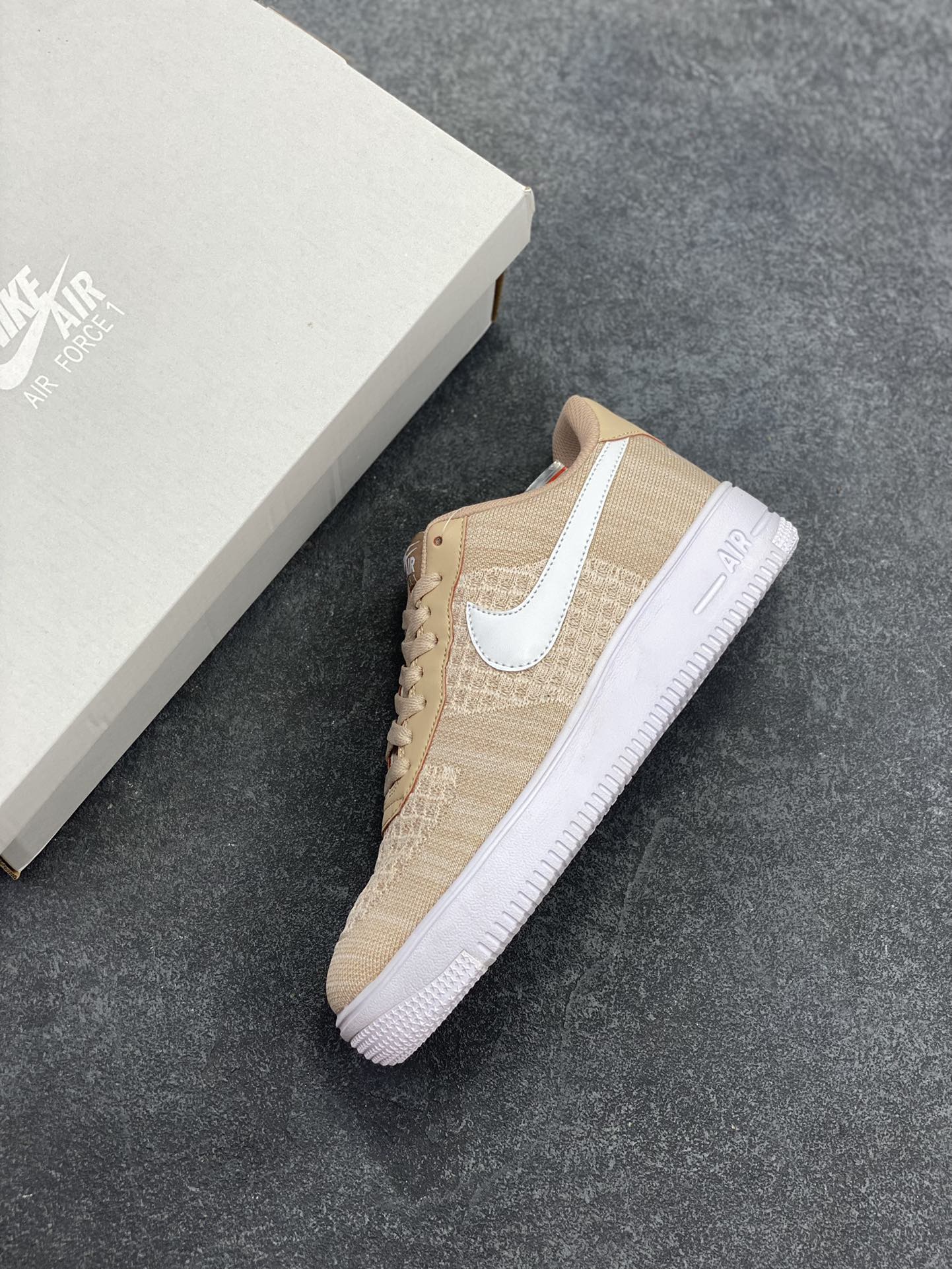 图片[7]-Nike Air Force 1 Low 飞织卡其色 透气空军一号低帮休闲板鞋 原厂材料 原楦头原纸板 纯正空军版型 内置全掌气垫 货号：CI0051-200 尺码：36 36.5 37.5 38 38.5 39 40 40.5 41 42 42.5 43 44 44.5 45-选品中心