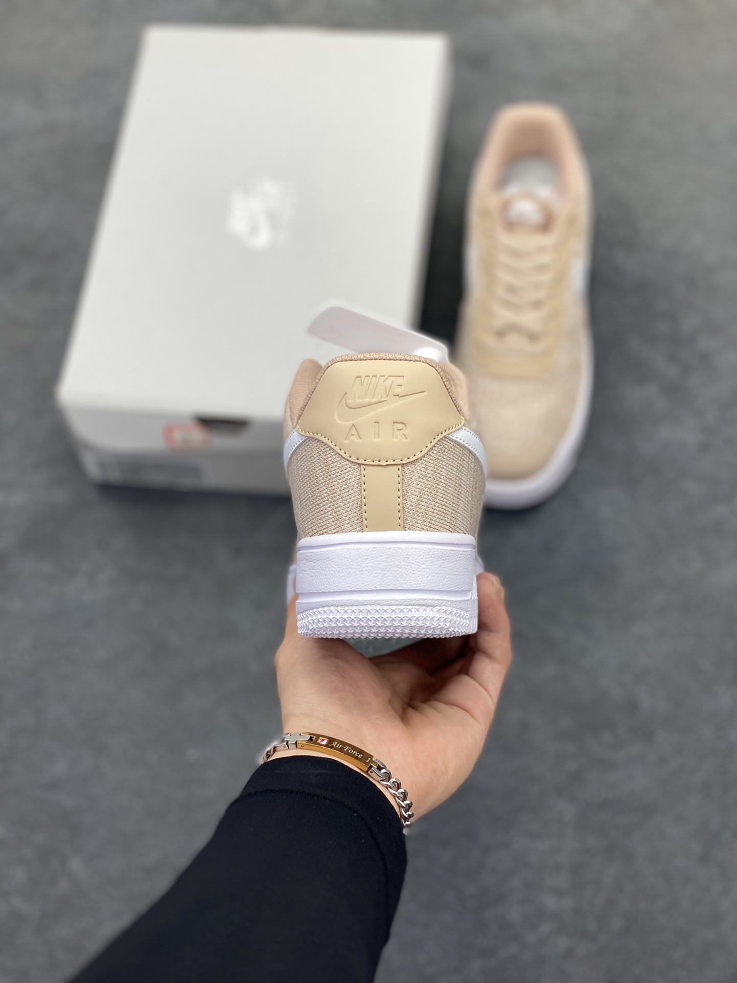 图片[4]-Nike Air Force 1 Low 飞织卡其色 透气空军一号低帮休闲板鞋 原厂材料 原楦头原纸板 纯正空军版型 内置全掌气垫 货号：CI0051-200 尺码：36 36.5 37.5 38 38.5 39 40 40.5 41 42 42.5 43 44 44.5 45-选品中心